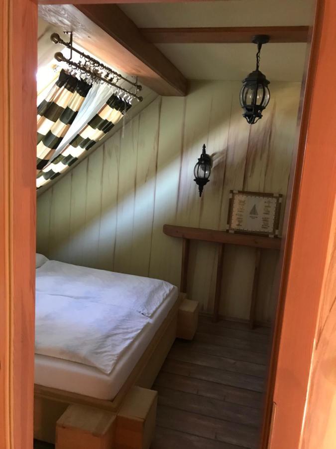 Hotel Don Quijote Koezepkori Panzio Es Etterem Lenti Exterior foto